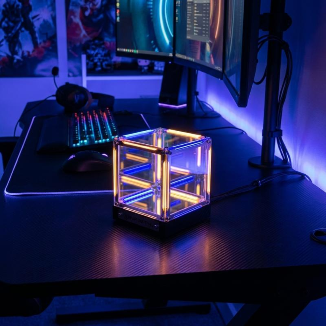 InfinityGlow Cube